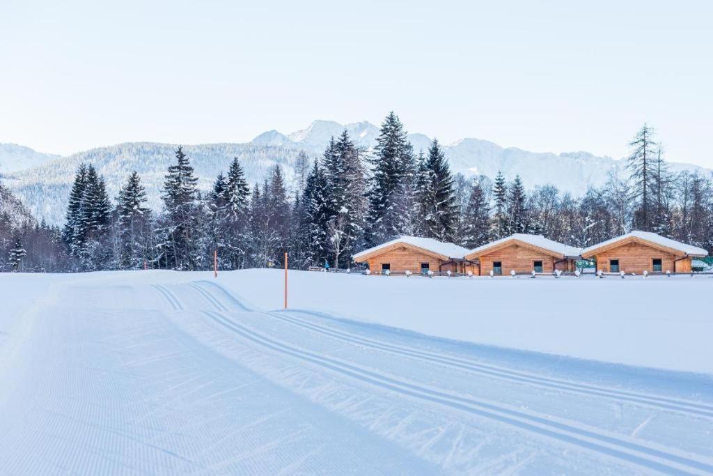 Austria Parks - Leutasch Hotel Buitenkant foto